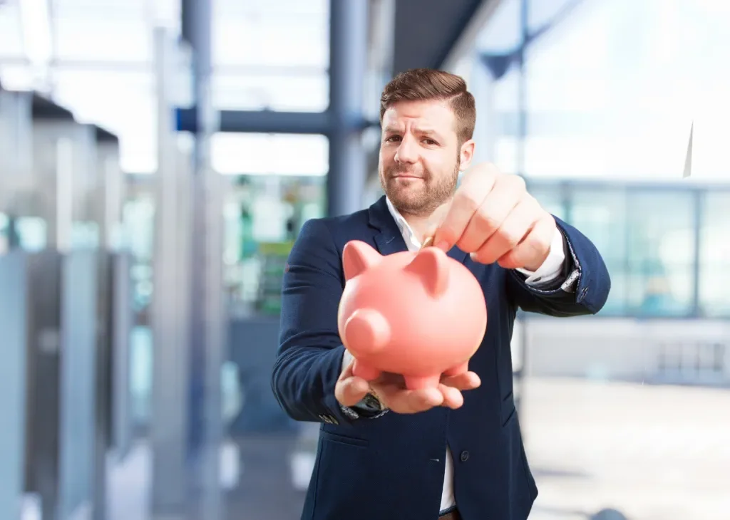 Jak połączyć bieżące finanse firmy z oszczędzaniem?